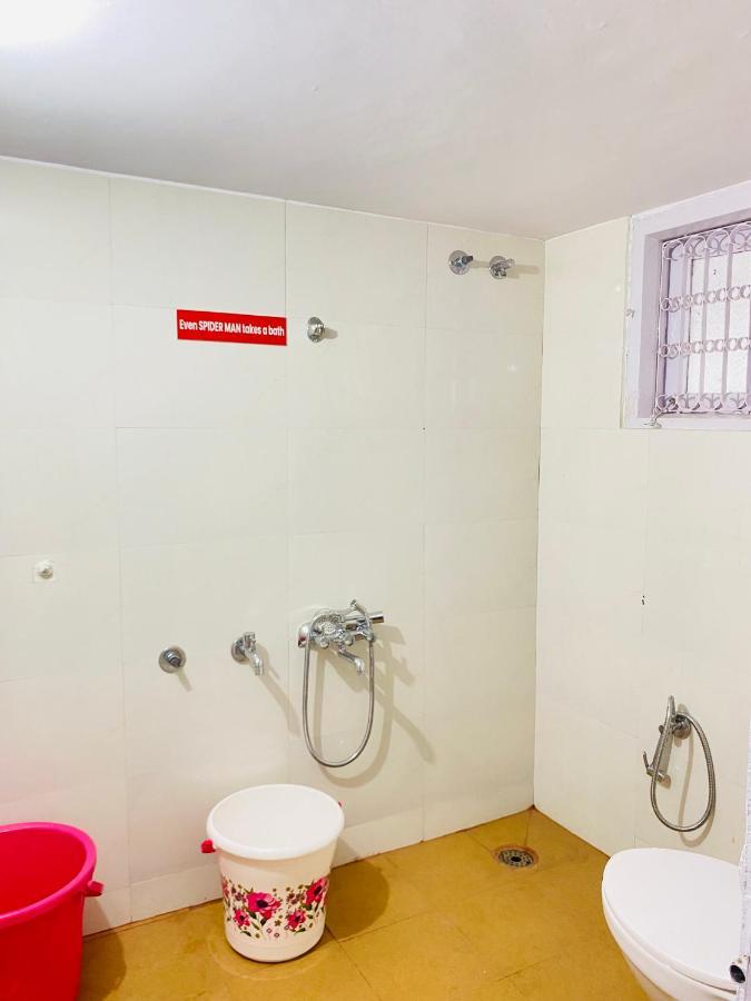 Crossroads Hostel 1980 Mysore Luaran gambar