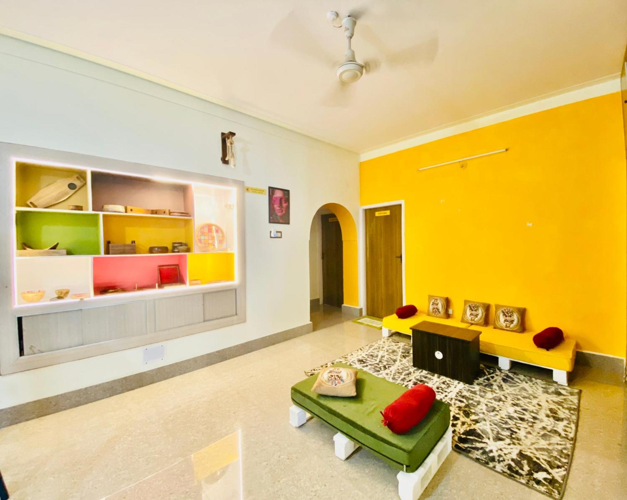Crossroads Hostel 1980 Mysore Luaran gambar